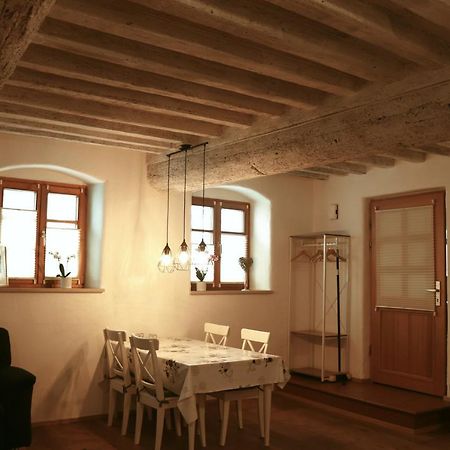 Stilvolle Wohnung Auf 50 M² Mit Parkplatz Und Wifi Kraiburg am Inn Exteriér fotografie