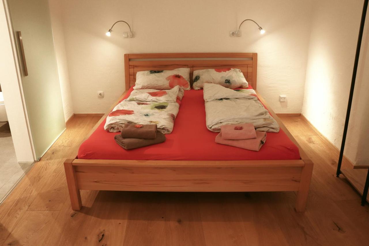 Stilvolle Wohnung Auf 50 M² Mit Parkplatz Und Wifi Kraiburg am Inn Exteriér fotografie